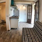 Iun Q7135 Holiday home