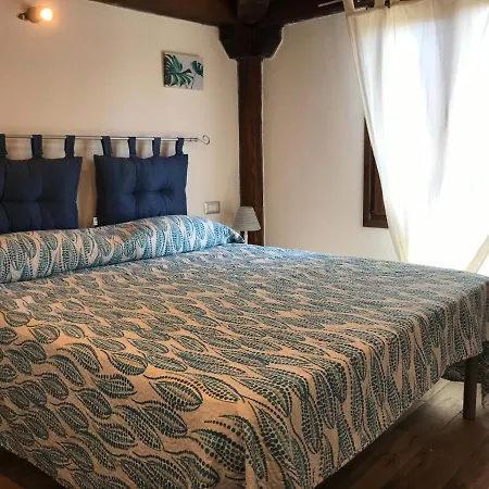 Iun Q7135 בית נופש *